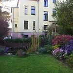 Amilia - 3 Waren (Müritz)